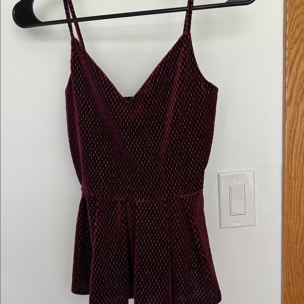 Soprano Burgundy Textured Knit